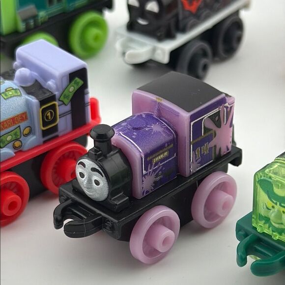 RARE Thomas & Friends Mini Toy Train Set of 10 - Picture 5 of 11